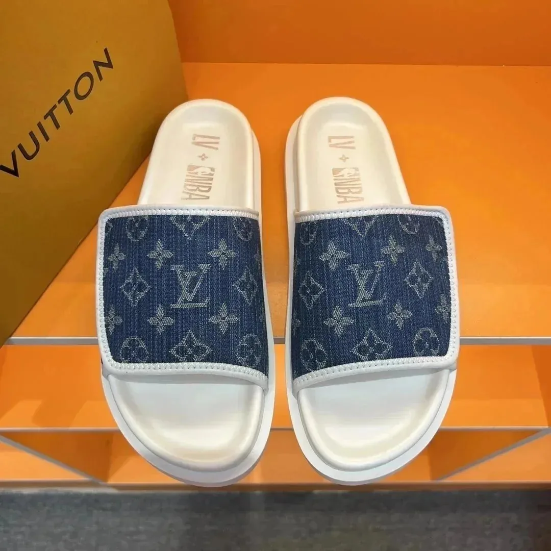 Leather Slides — QC