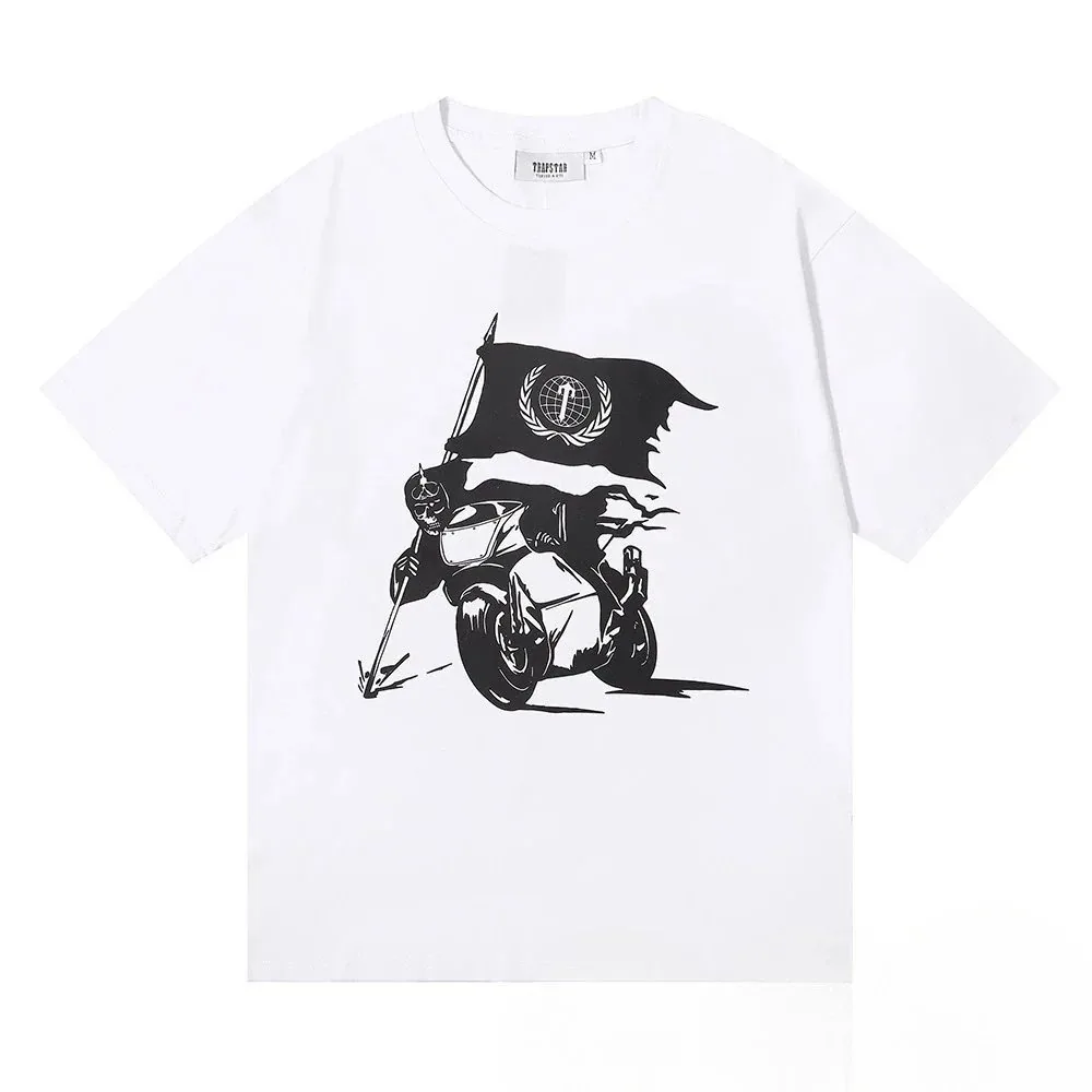 Print T-Shirt — Photo 15