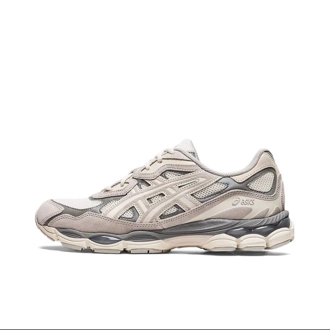 Asics Gel-NYC Grey Runners — Photo 5