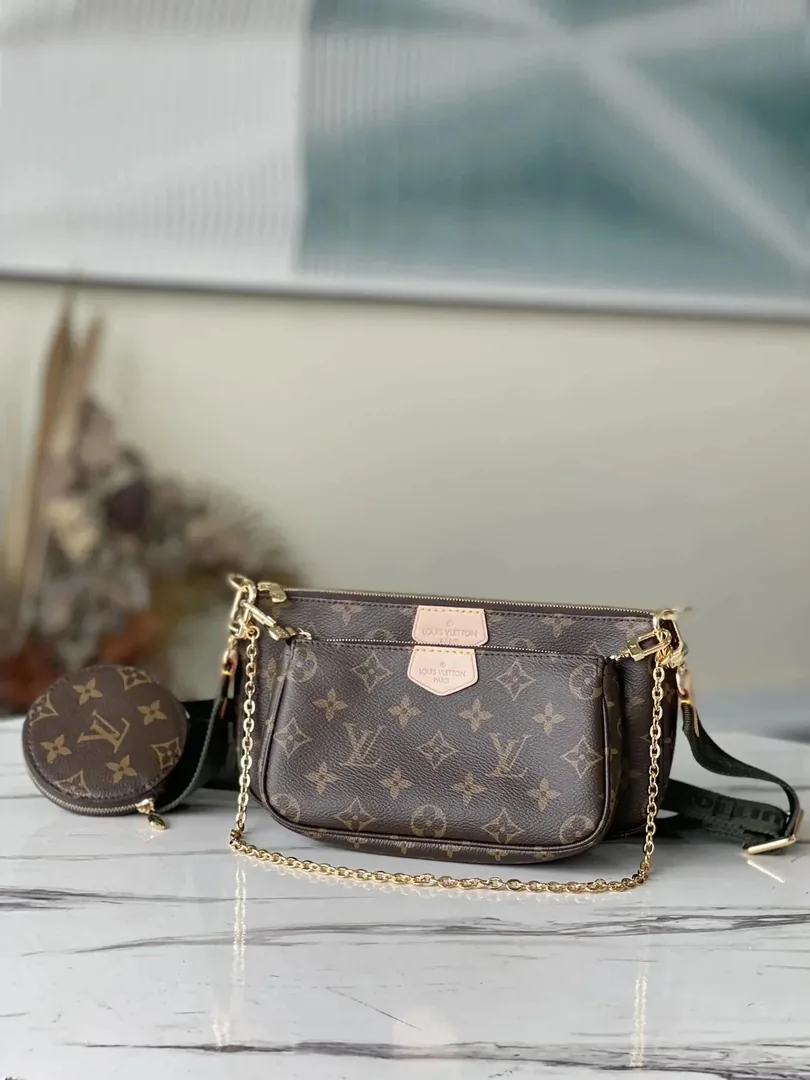 Best-Selling Streetwear Item — photo 3