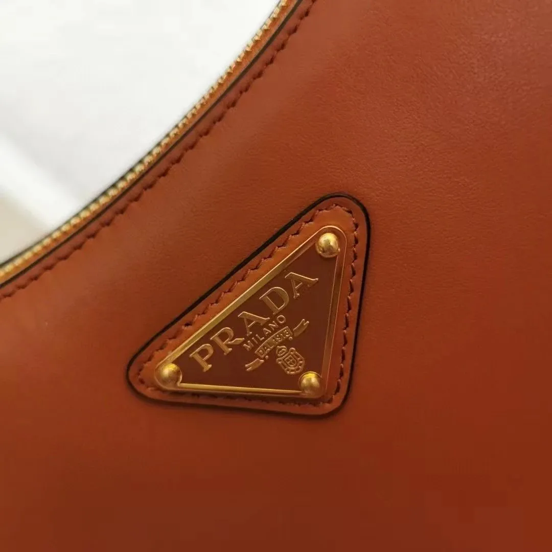 Leather Shoulder Bag — Photo 13