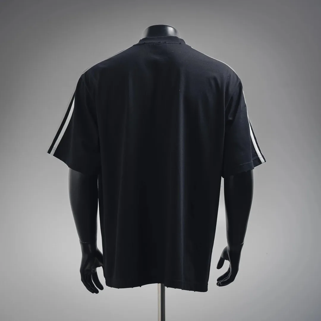 BLG Rubber Logo Cotton Tee — Photo 3