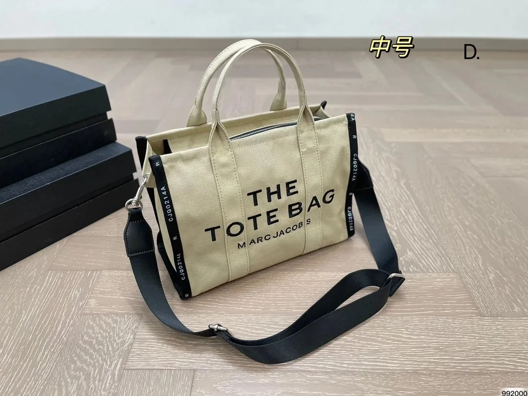Tote Bag — Photo 3