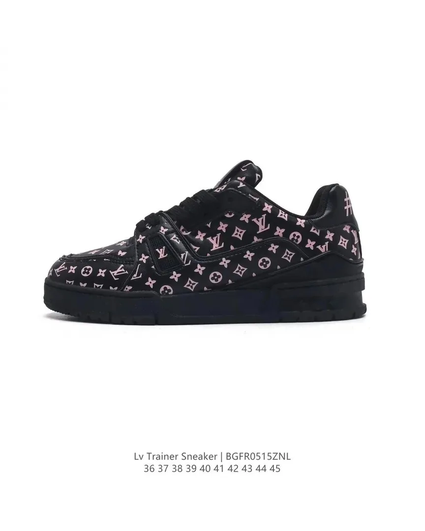 Louis Vuitton LV Trainer White Bee-Print Trainers — Photo 15