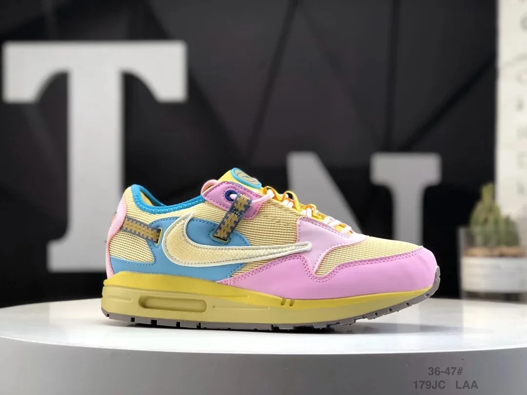 Nike Air Max 1 Cactus Jack — Photo 7