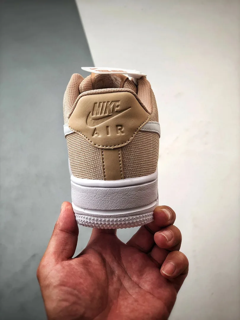 Nike Air Force 1 Flyknit 2.0 Grey Sneakers — Photo 13