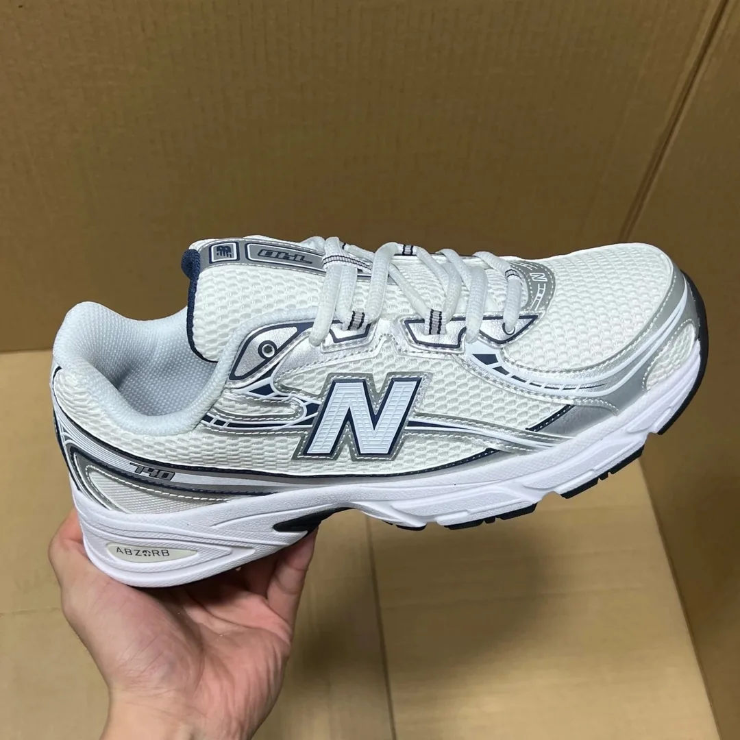New Balance 740 Grey Low-Top Sneakers — QC