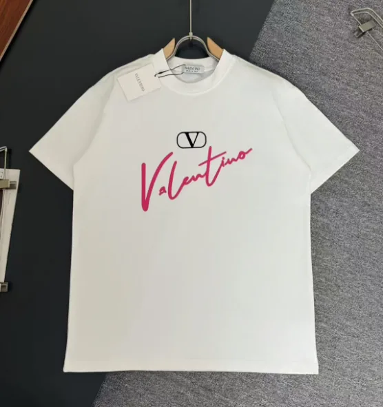 Short-Sleeve Tee — Photo 11