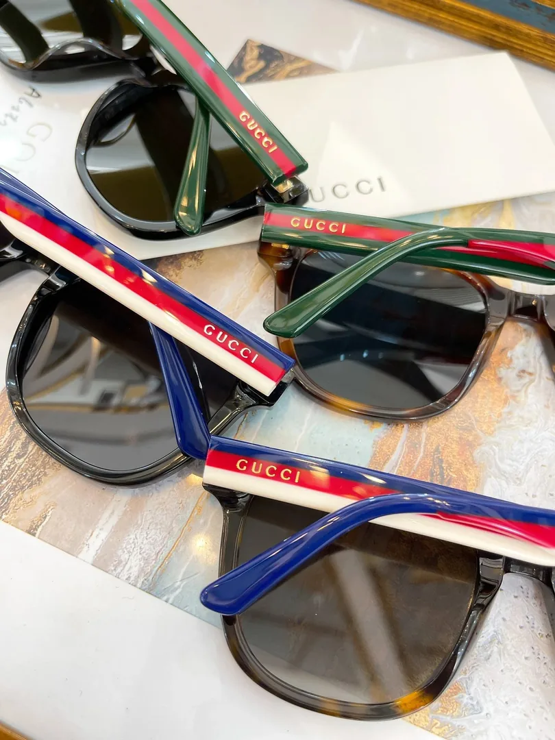 Gucci Web Stripe Square Sunglasses Black — Photo 11