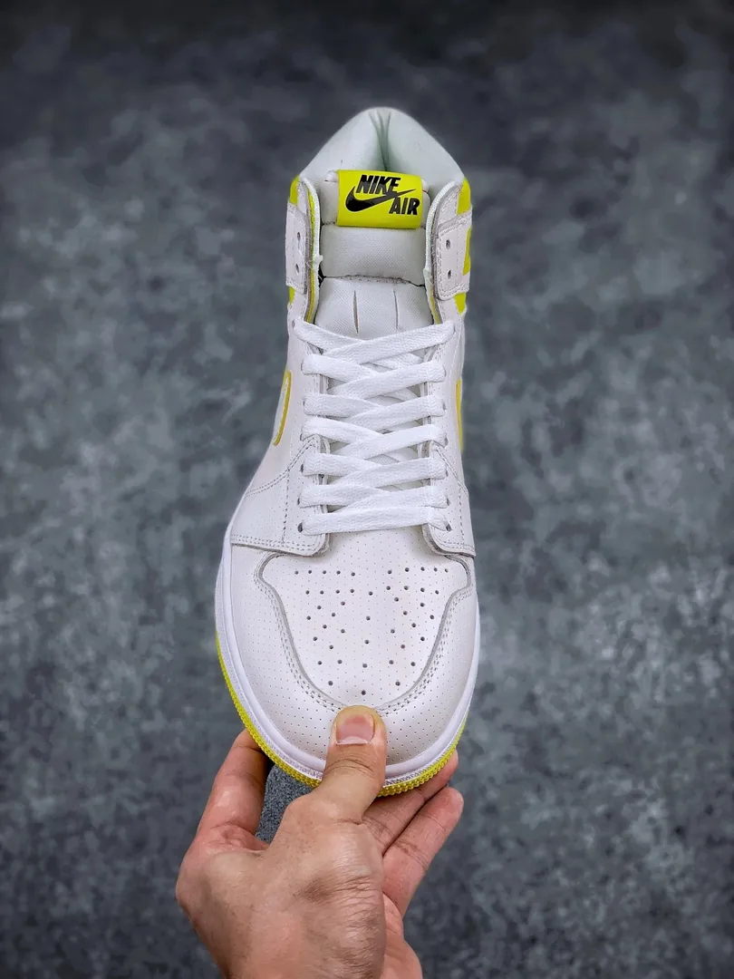 Air Jordan 1 High First Class Flight — photo 2