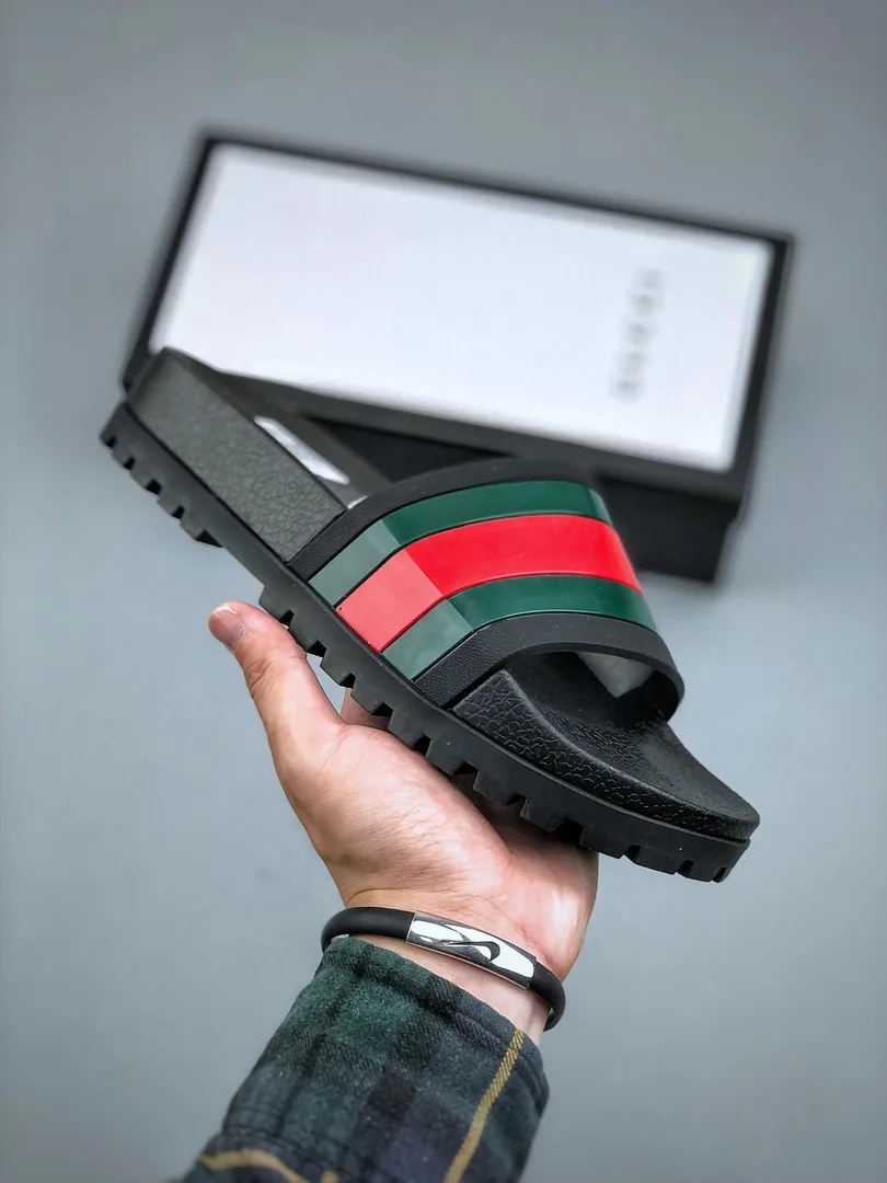 Rubber Web Lug Sole Slides