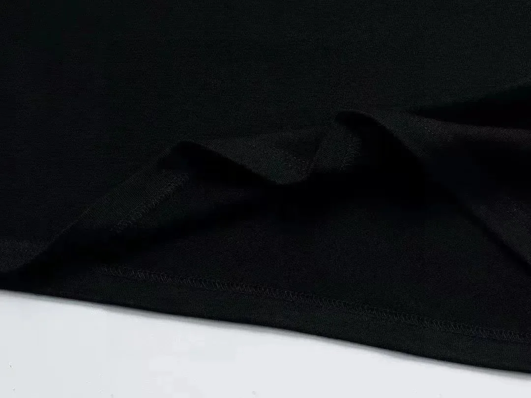 Short-Sleeve Tee — Photo 9