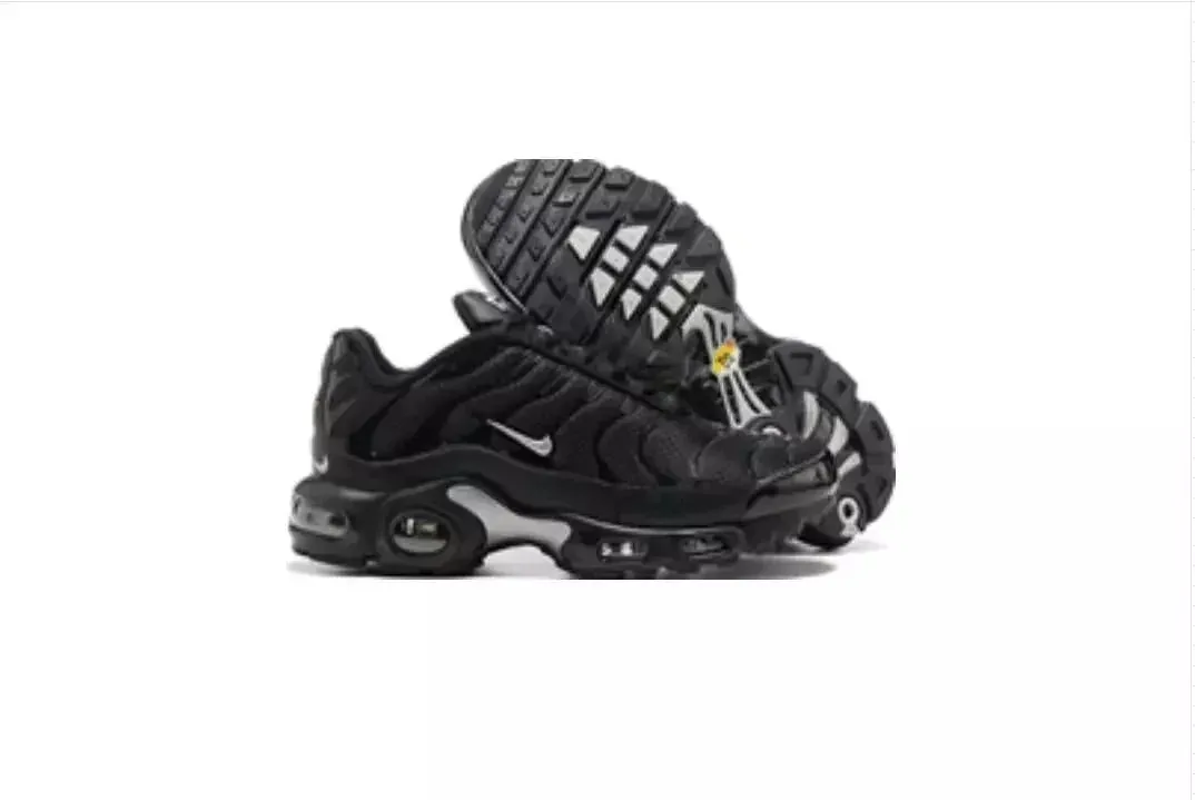Nike Air Max Plus TN — Photo 9