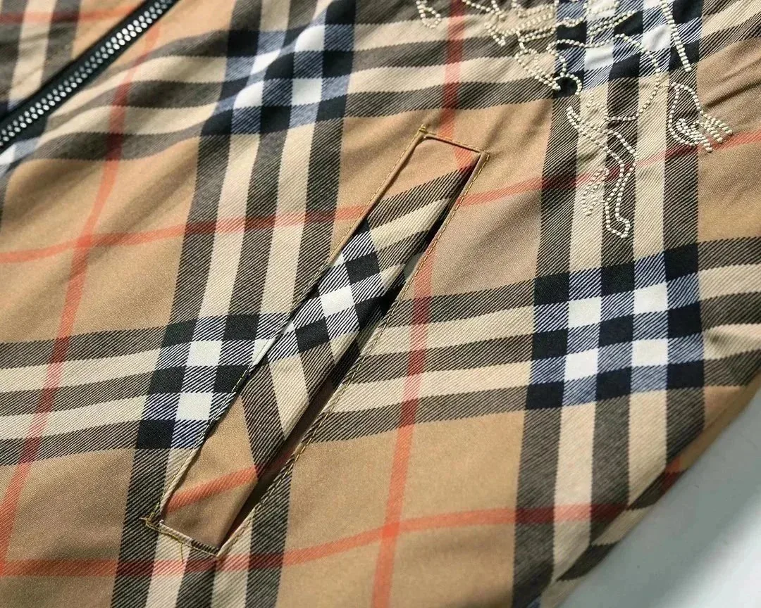 Comfortable T-Shirt — Photo 9