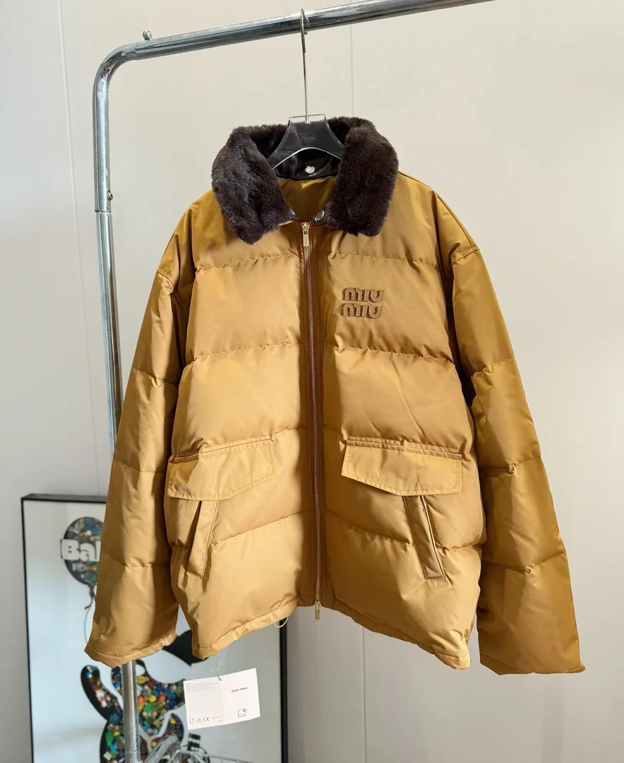 Quilted Logo Patch Padded Jacket — Photo 7
