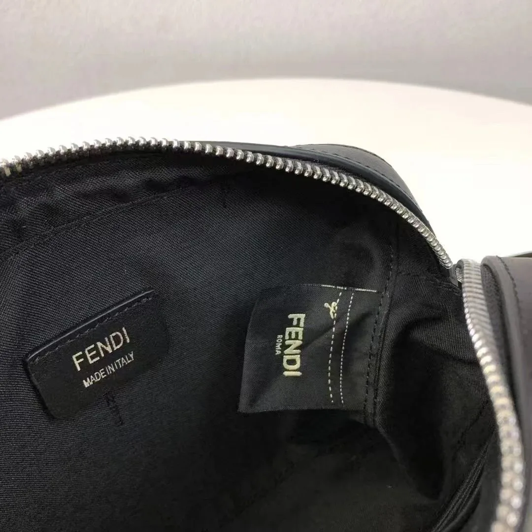 Fendi Leather Handbag — photo 9