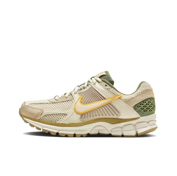 Nike Zoom Vomero 5 Lace-Up Runners — QC