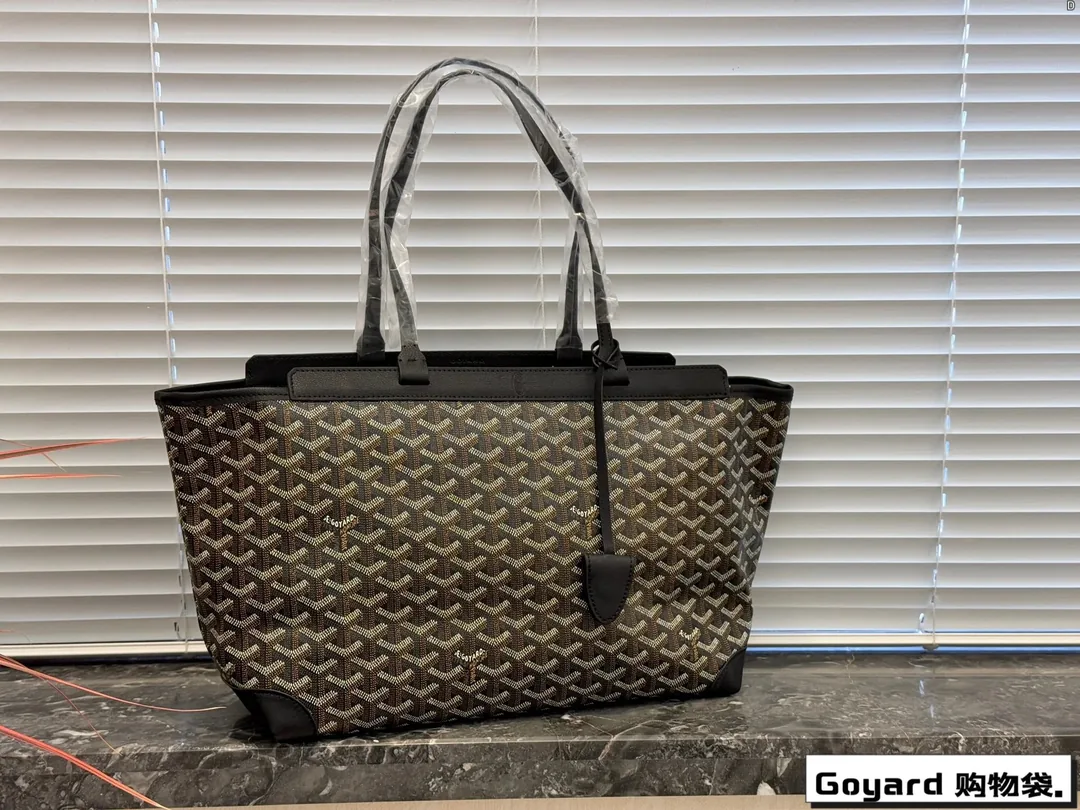 Goyard Shopping Tote Bag — photo 2