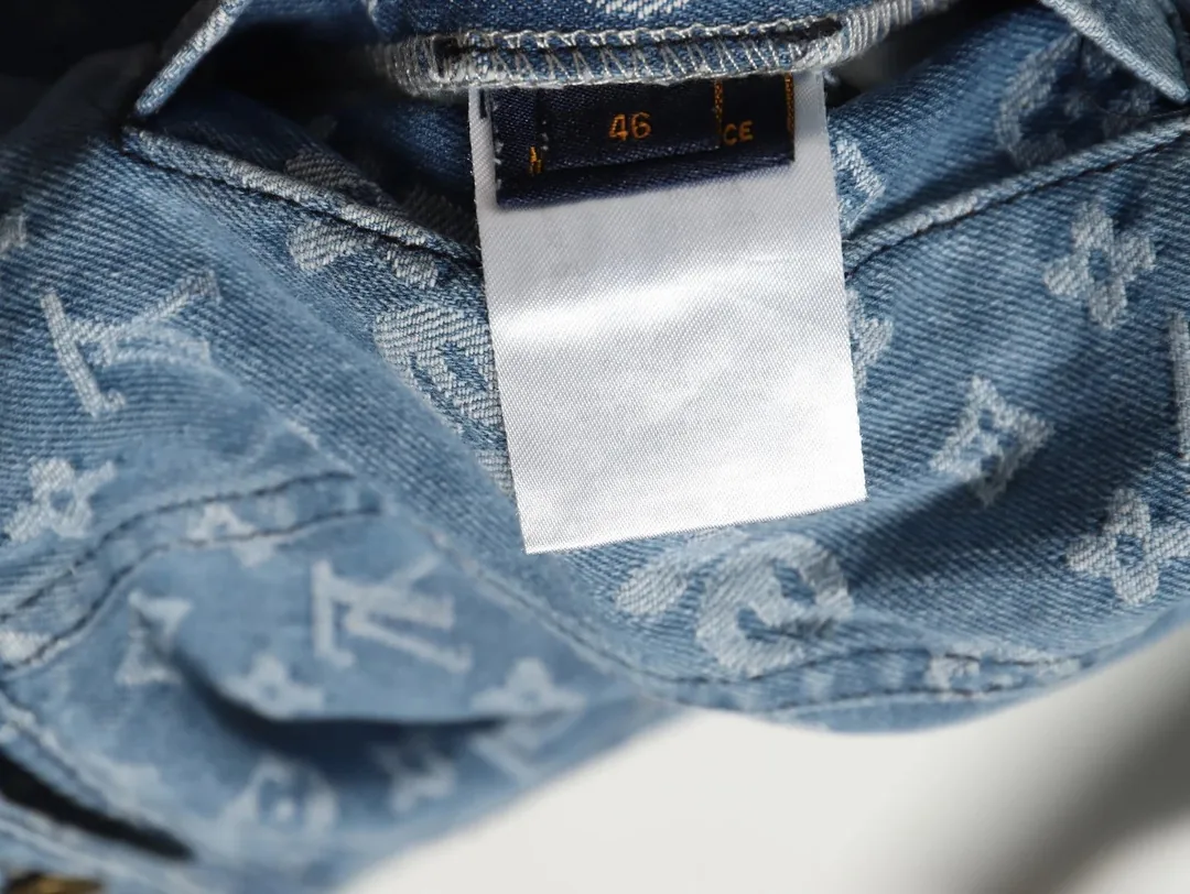 Printed Original Fabric Jacket — Photo 10