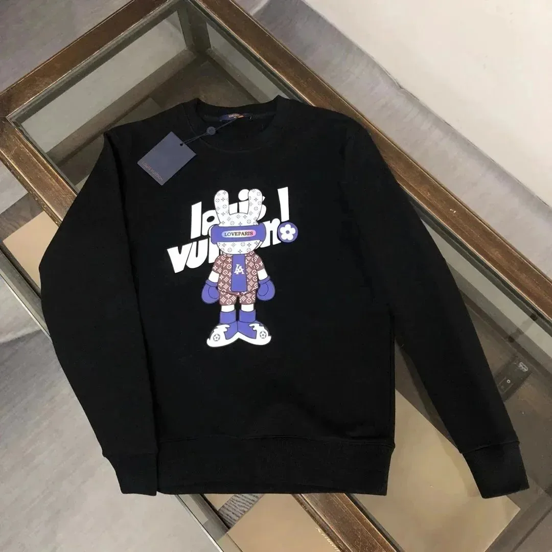 Louis Vuitton LV Logo Crewneck Sweatshirt Collection — photo 11