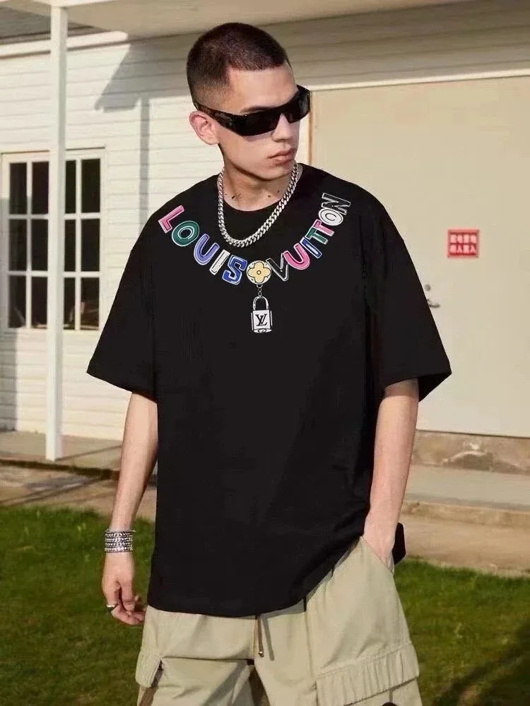 Louis Vuitton Watercolor Monogram T-Shirt — Photo 12
