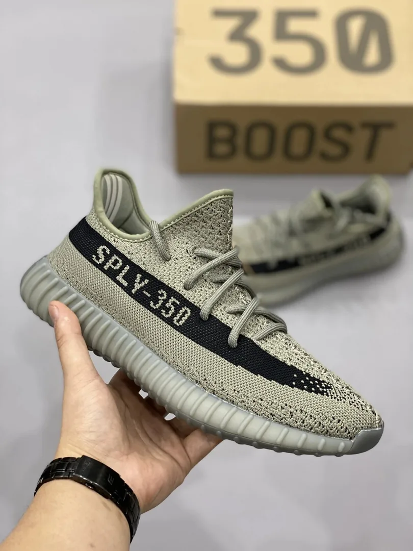 Adidas Yeezy 350 Grey — QC
