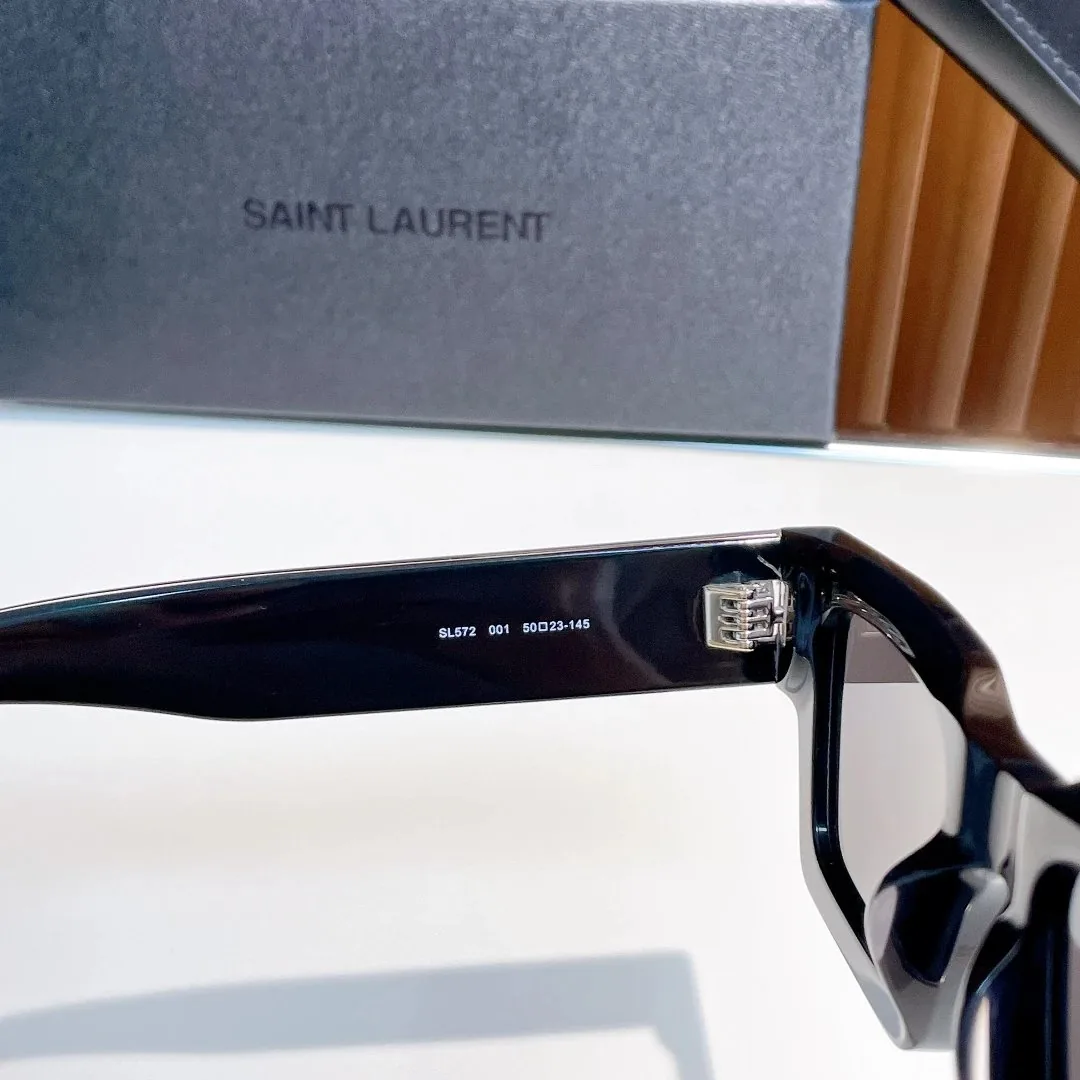 Saint Laurent SL 572 Sunglasses — photo 11