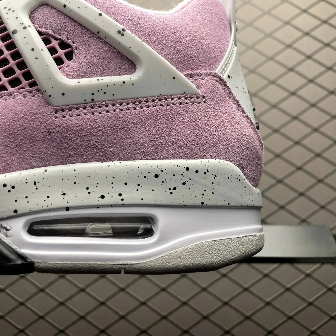 Air Jordan 4 Orchid — Photo 4