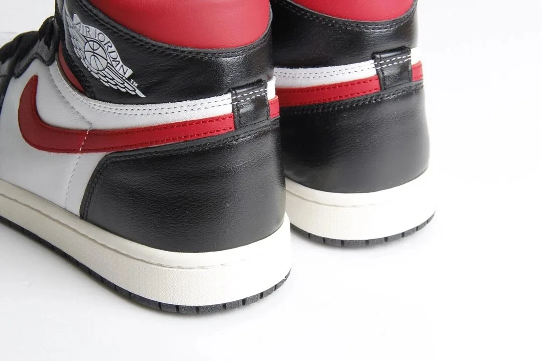 Air Jordan 1 Gym Red — photo 9