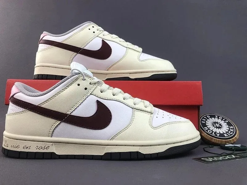 Nike SB Dunk Low Lace-Up Runners — QC