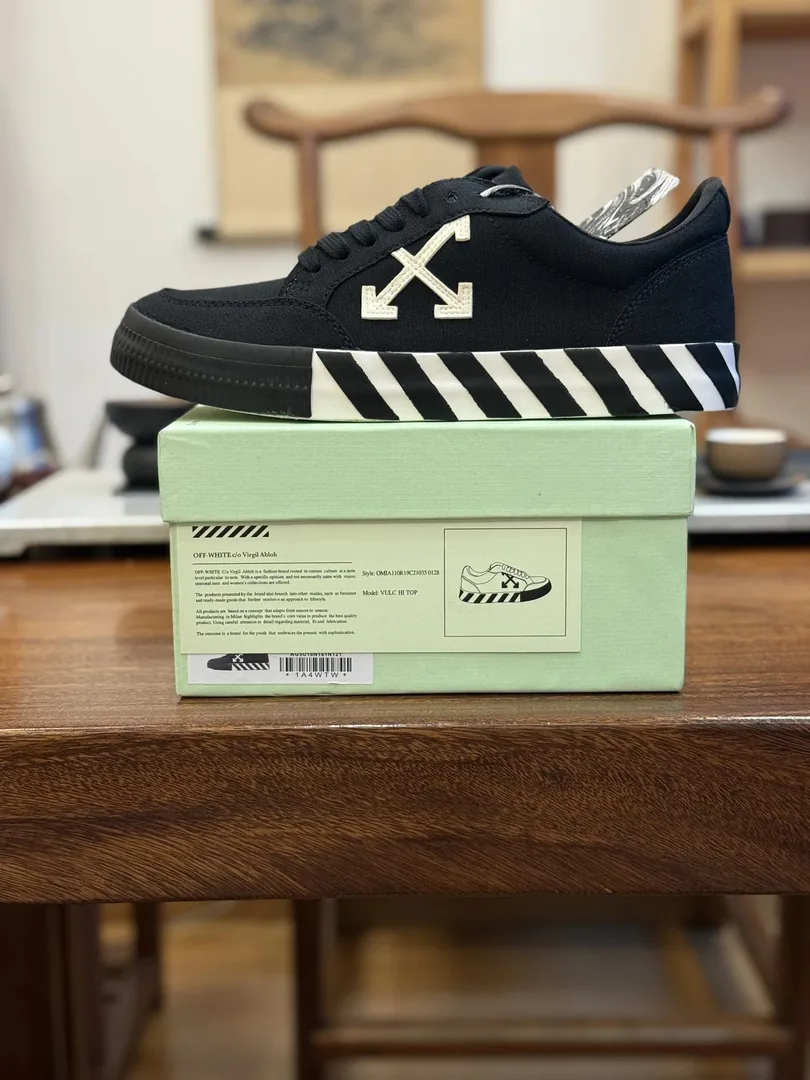 Off-White Vulc Low White Green Vulcanized Tops — Photo 14