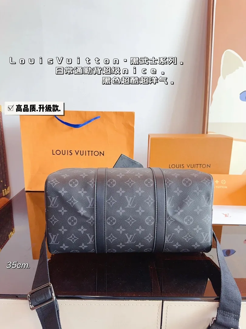 Louis Vuitton Keepall 35 Duffle Bag — Photo 7