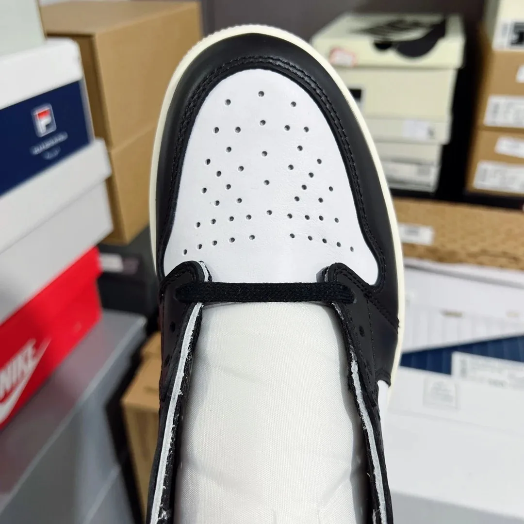 Air Jordan 1 High Latte — QC