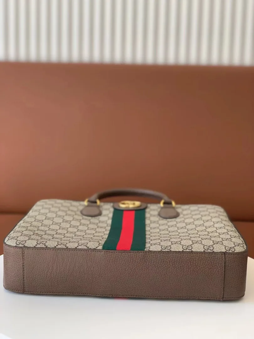 Gucci Leather Briefcase — photo 5