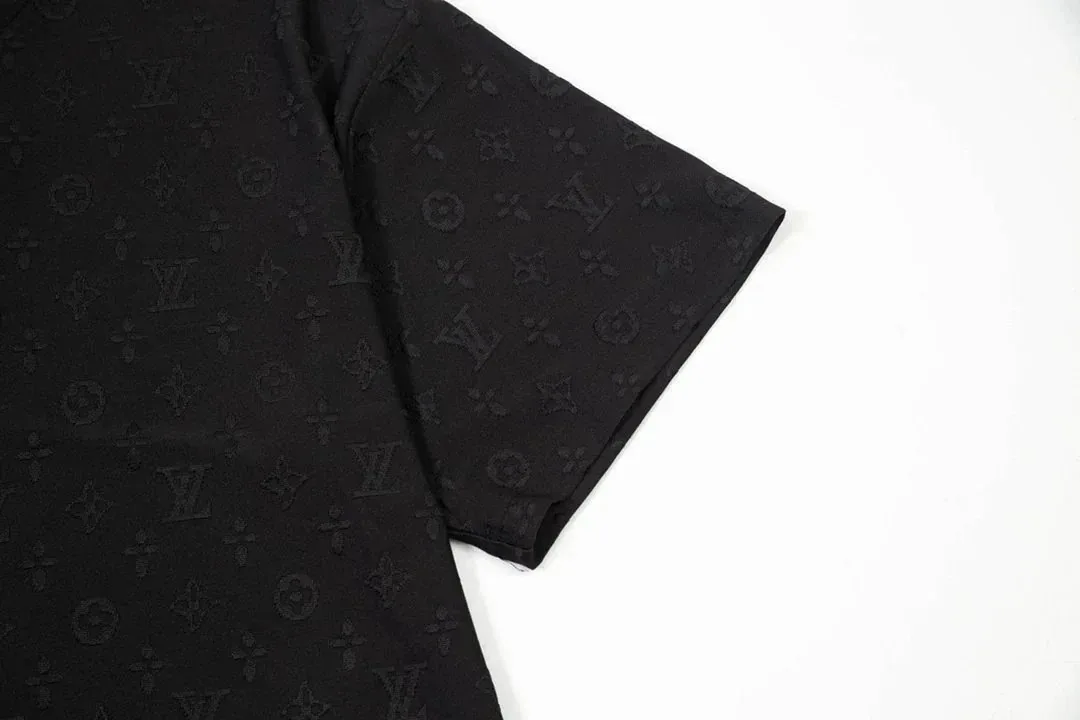 Louis Vuitton Monogram Print T-Shirt Collection — photo 8