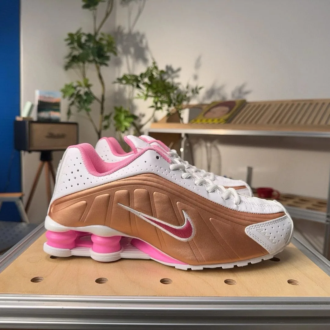 Nike Shox R4 Blue Runners — photo 4