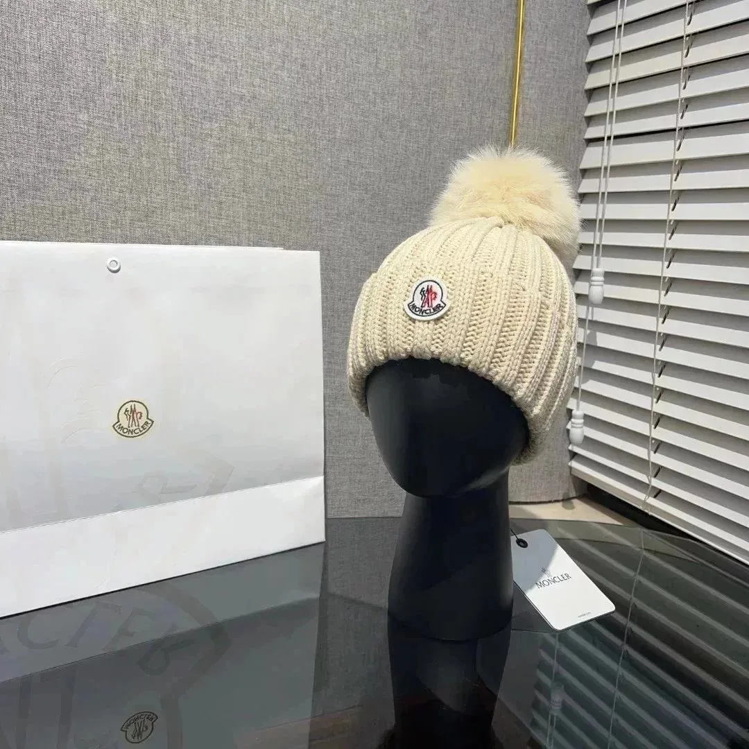 Moncler Logo Patch Pom Pom Beanie — photo 6