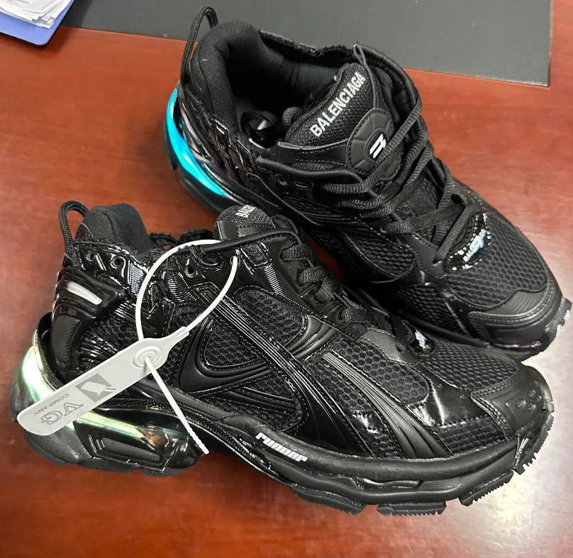 Balenciaga Runner LED Light-Up Sneakers — photo 5