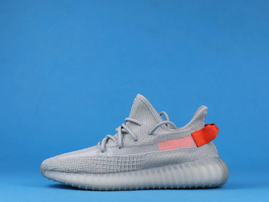 Yeezy 350 Boost V2 Shoes — Photo 5