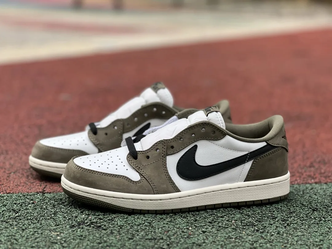 Air Jordan 1 Low OG Medium Olive