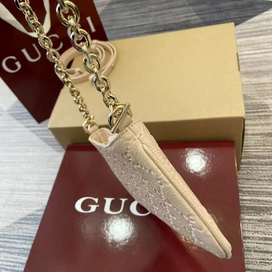 Gucci Leather Sneakers — photo 3