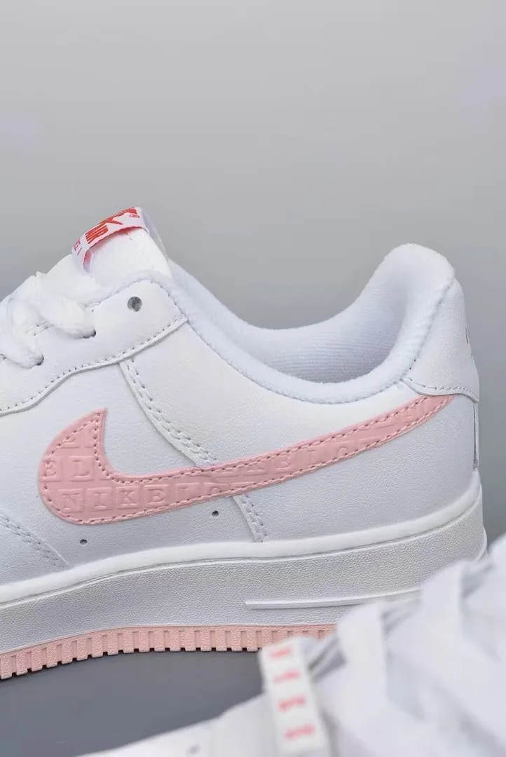 Nike Air Force 1 Valentine's Day — QC