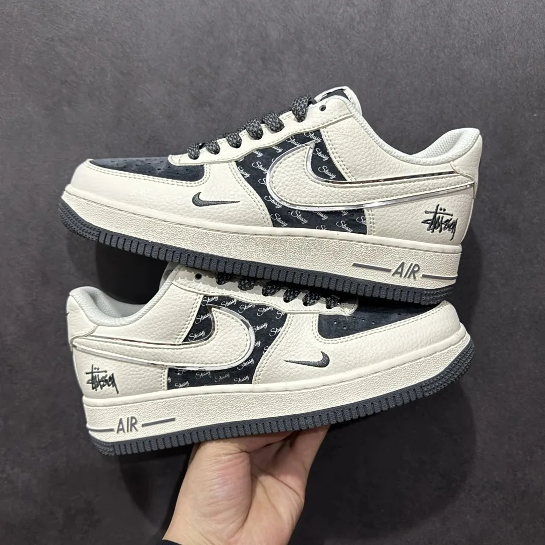 Nike Dunk Low Stussy Leather — Photo 14