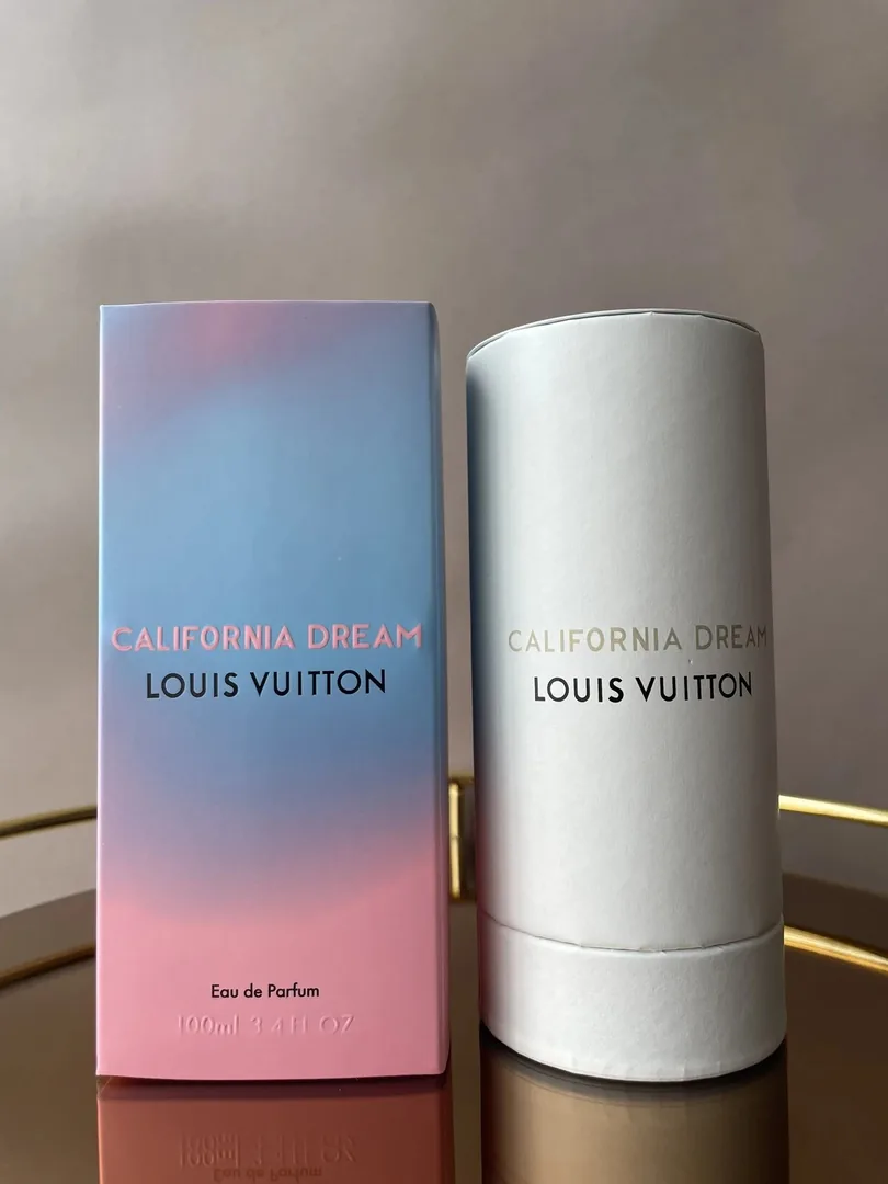 Signature Eau De Parfum — Photo 2