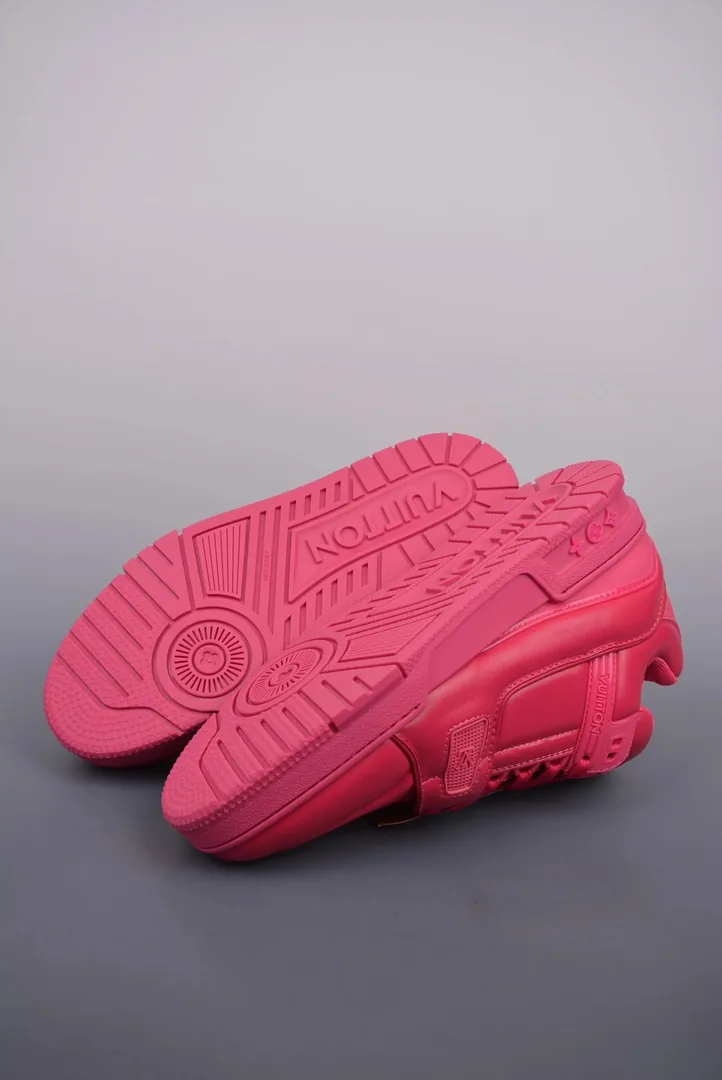 Louis Vuitton LV Trainer Black Limited Slip-Ons — Photo 13