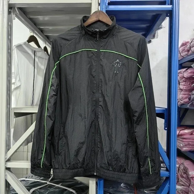 Hooded Windbreaker Set — Photo 8