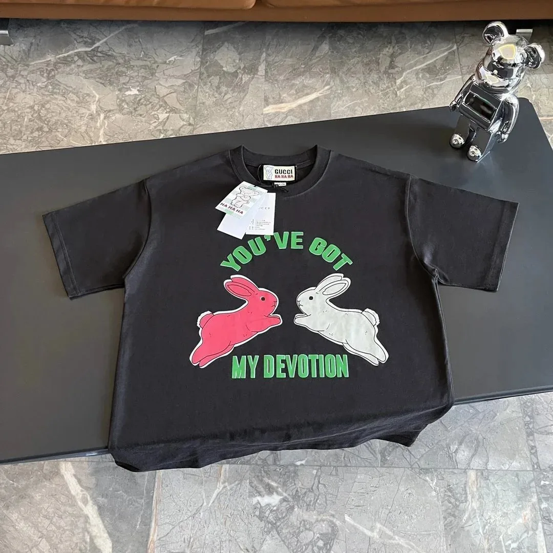 Gucci Circle Logo Print T-Shirt — Photo 15