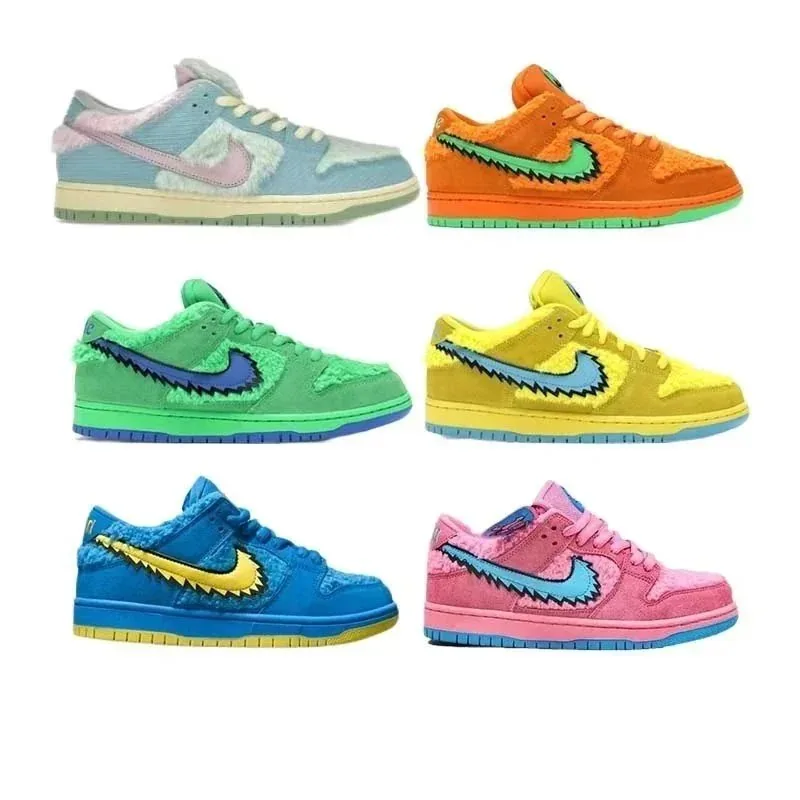Nike SB Dunk Grateful