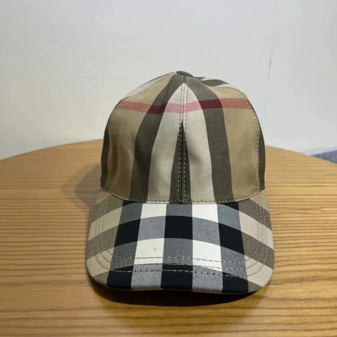 Burberry Vintage Check Baseball Cap — QC