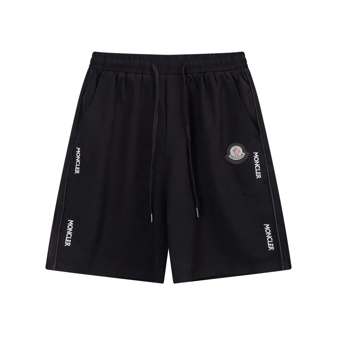 Moncler Shorts — Photo 8
